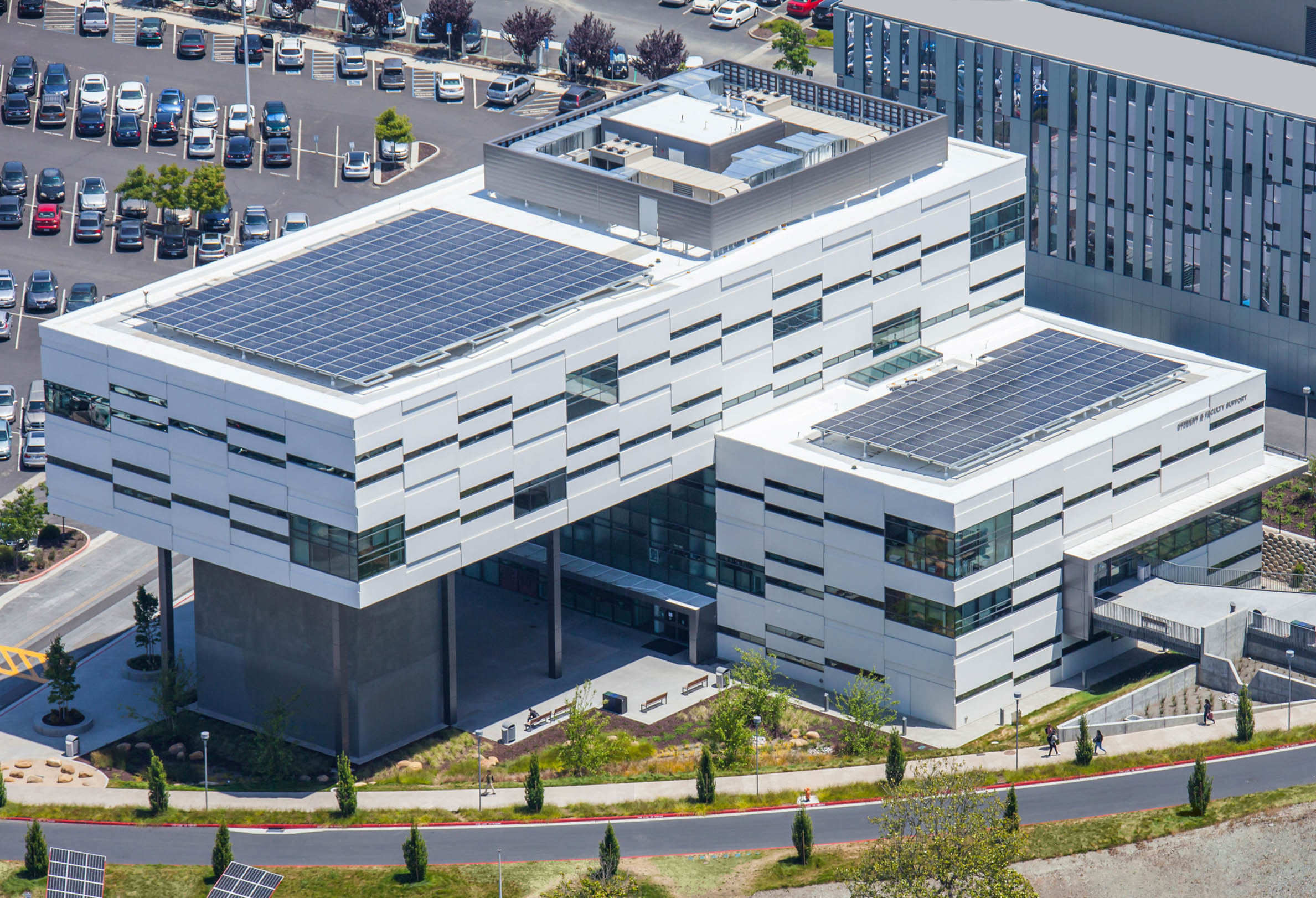 Feature Secretsbuildingperformance4