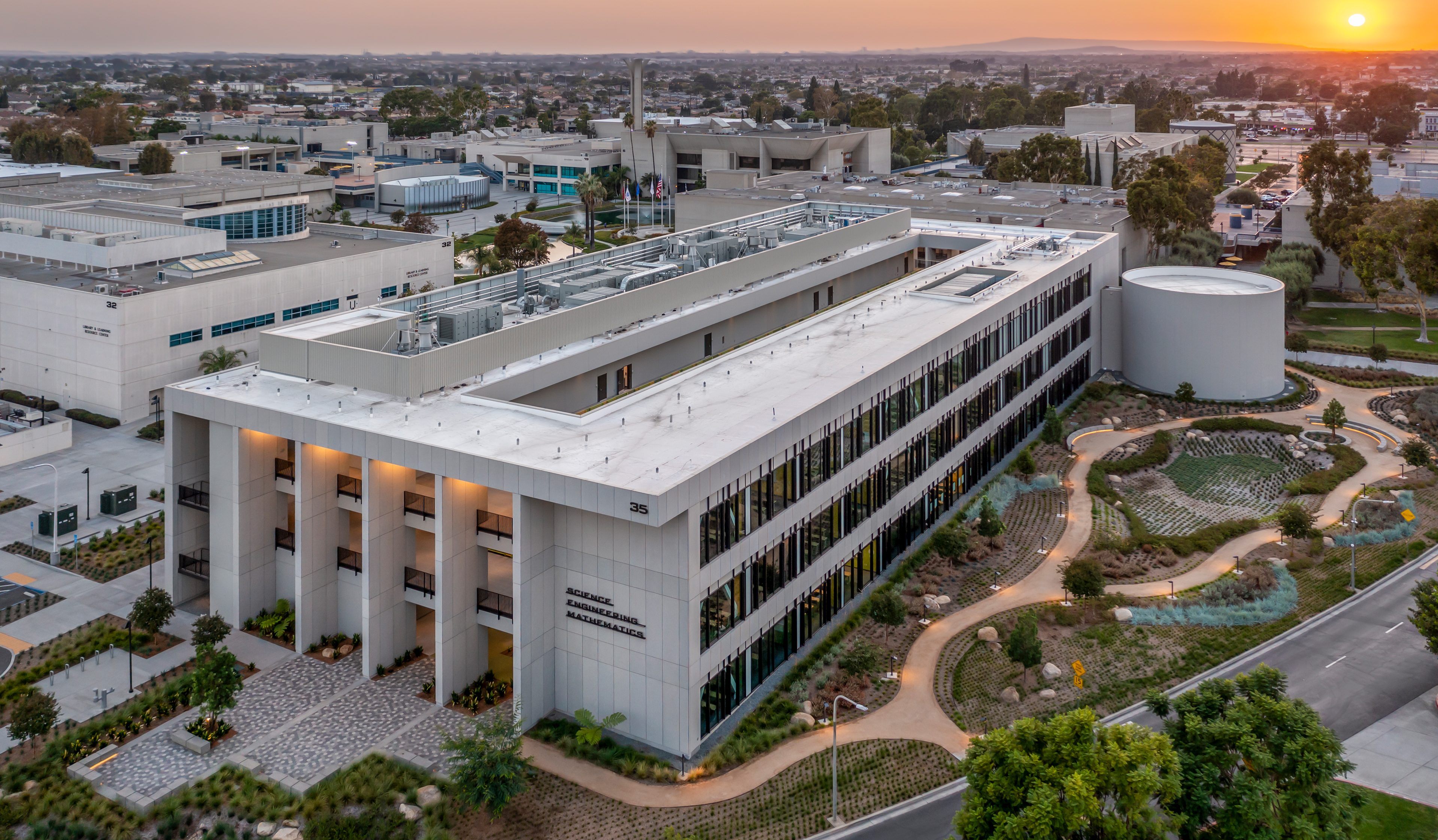 Community Colleges 05