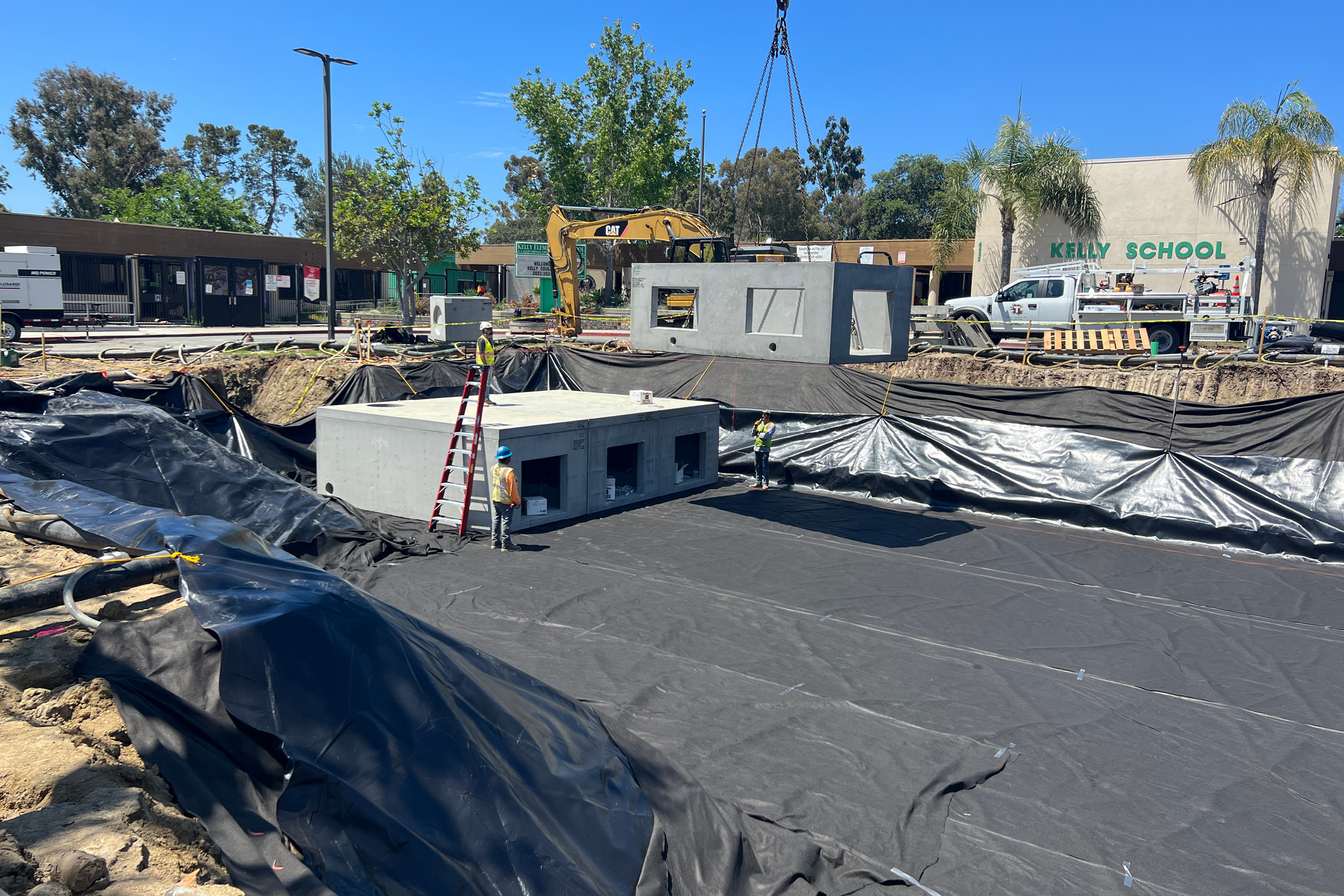 04 In The Field Kelly Elementary