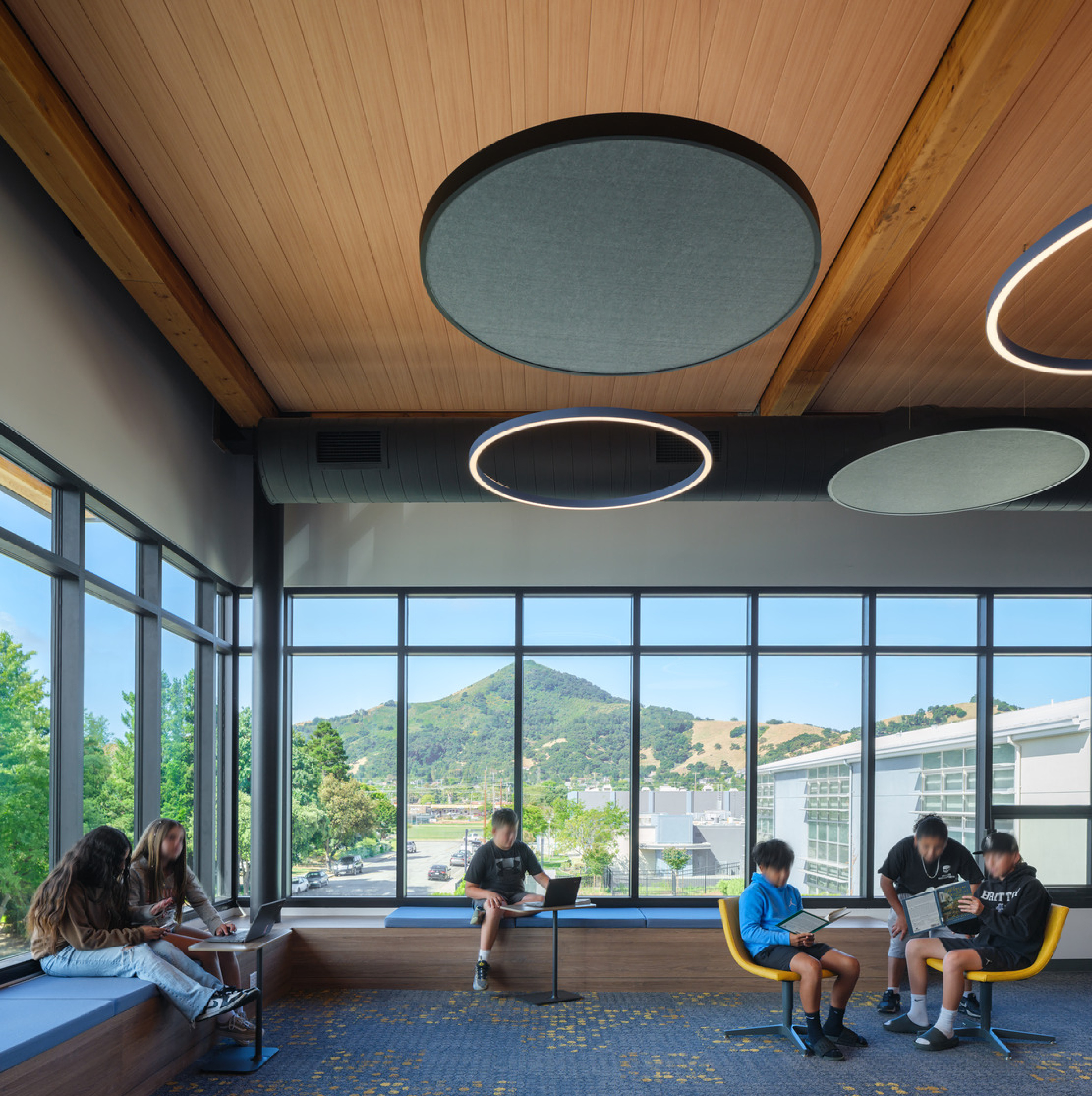 Q32024 Britton Column Images9