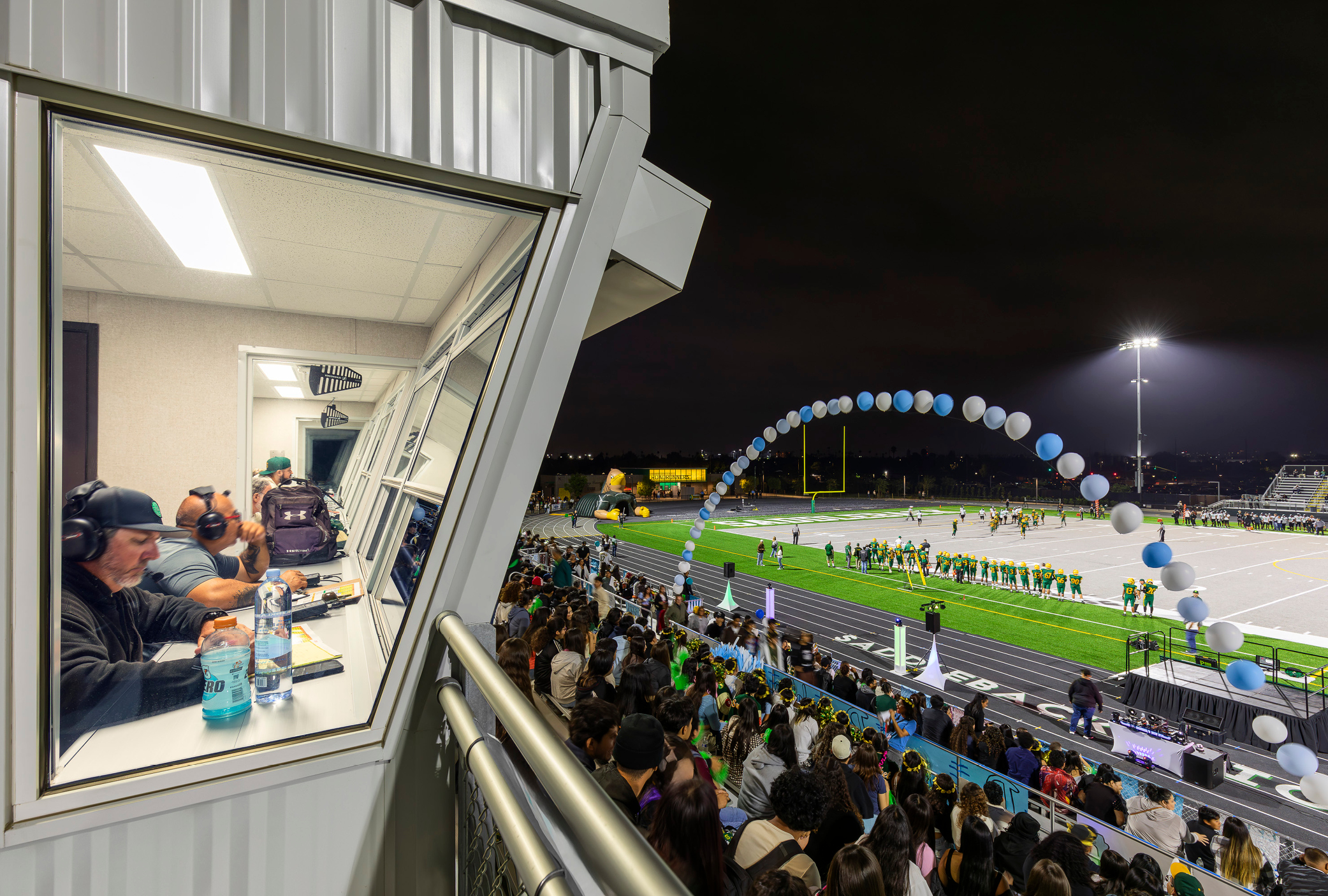 Spotlight Saddleback HS graphics 2