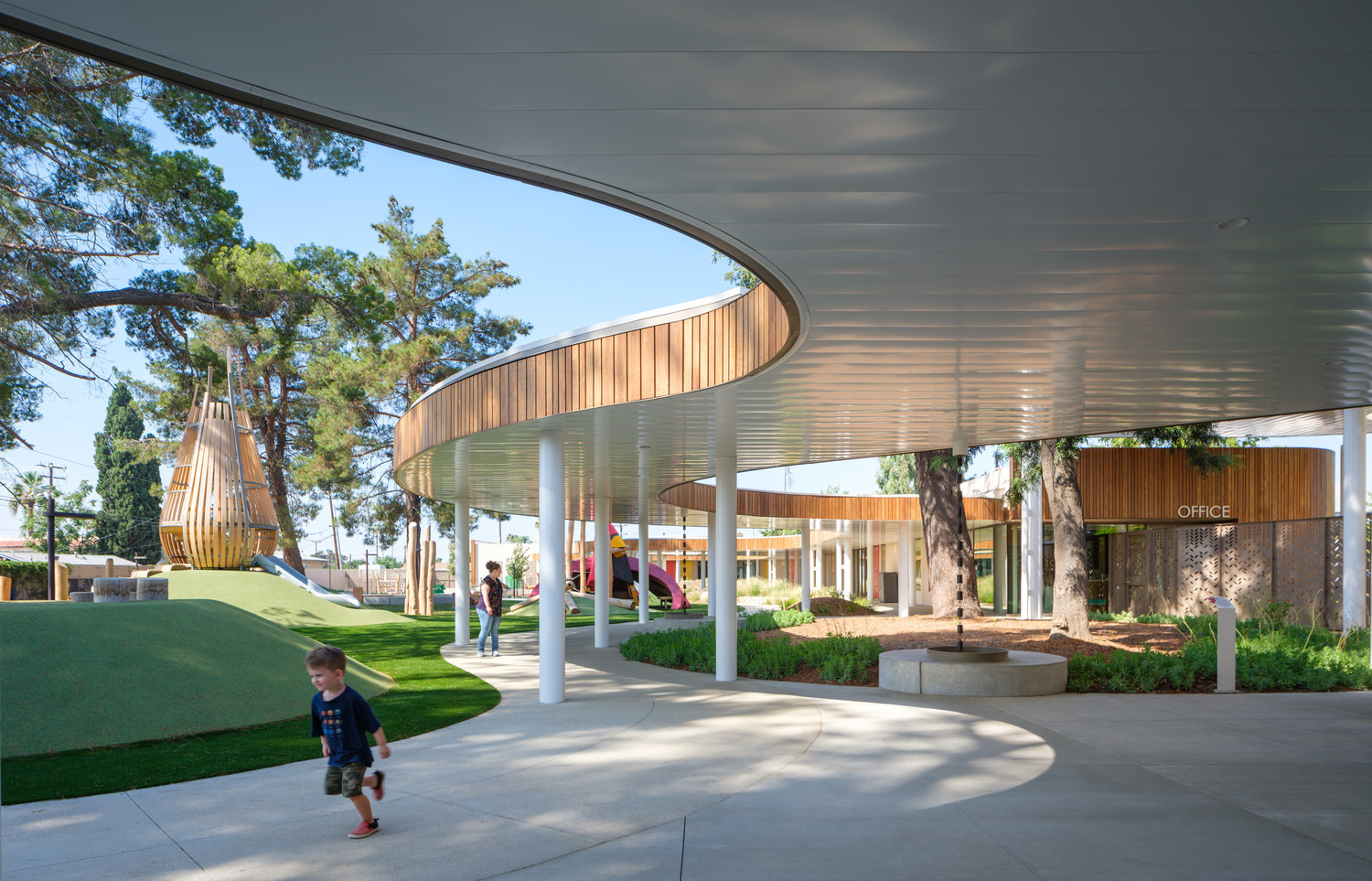 C30538 10 N83 medium