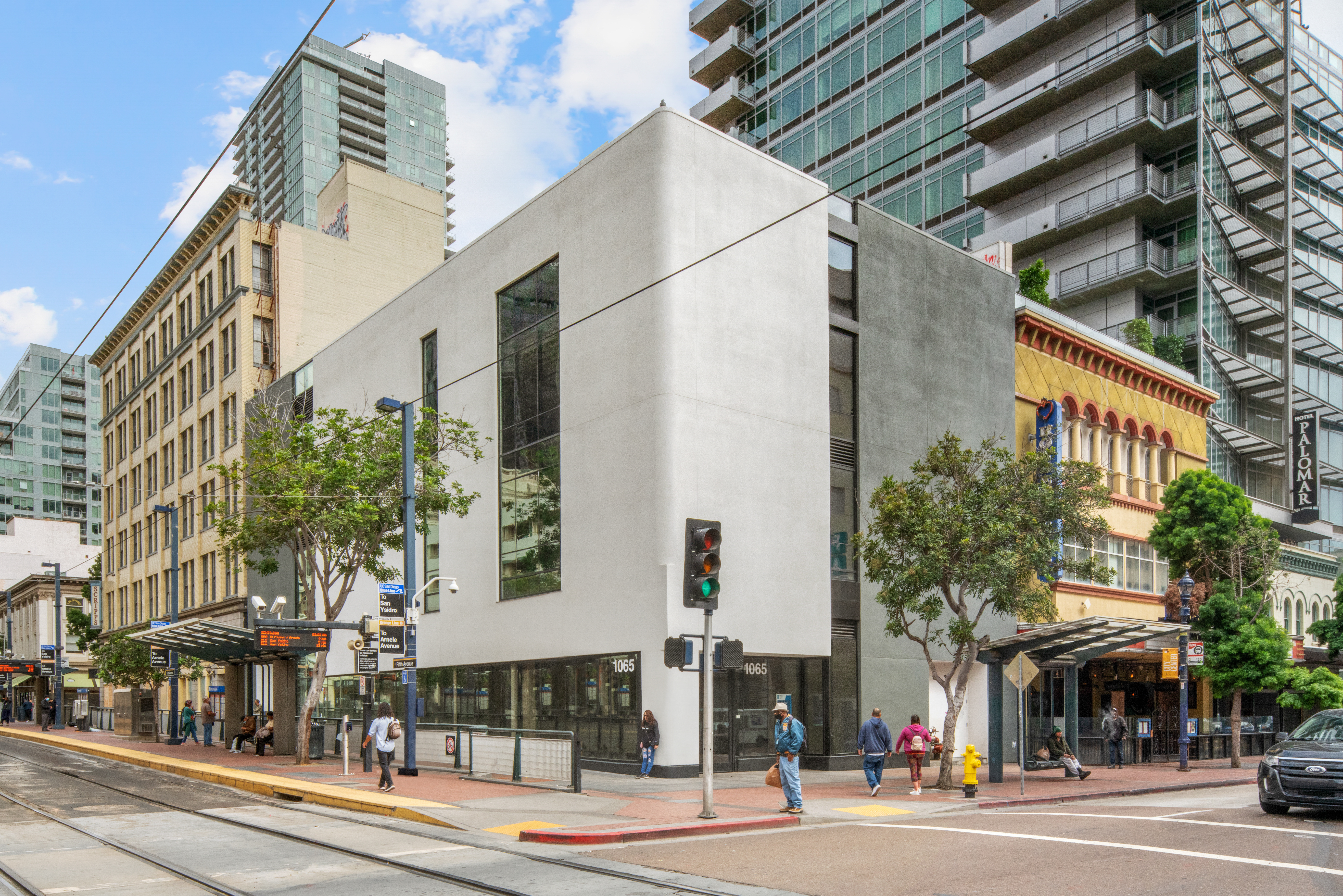 LPA 1065 5th Ave 008 B