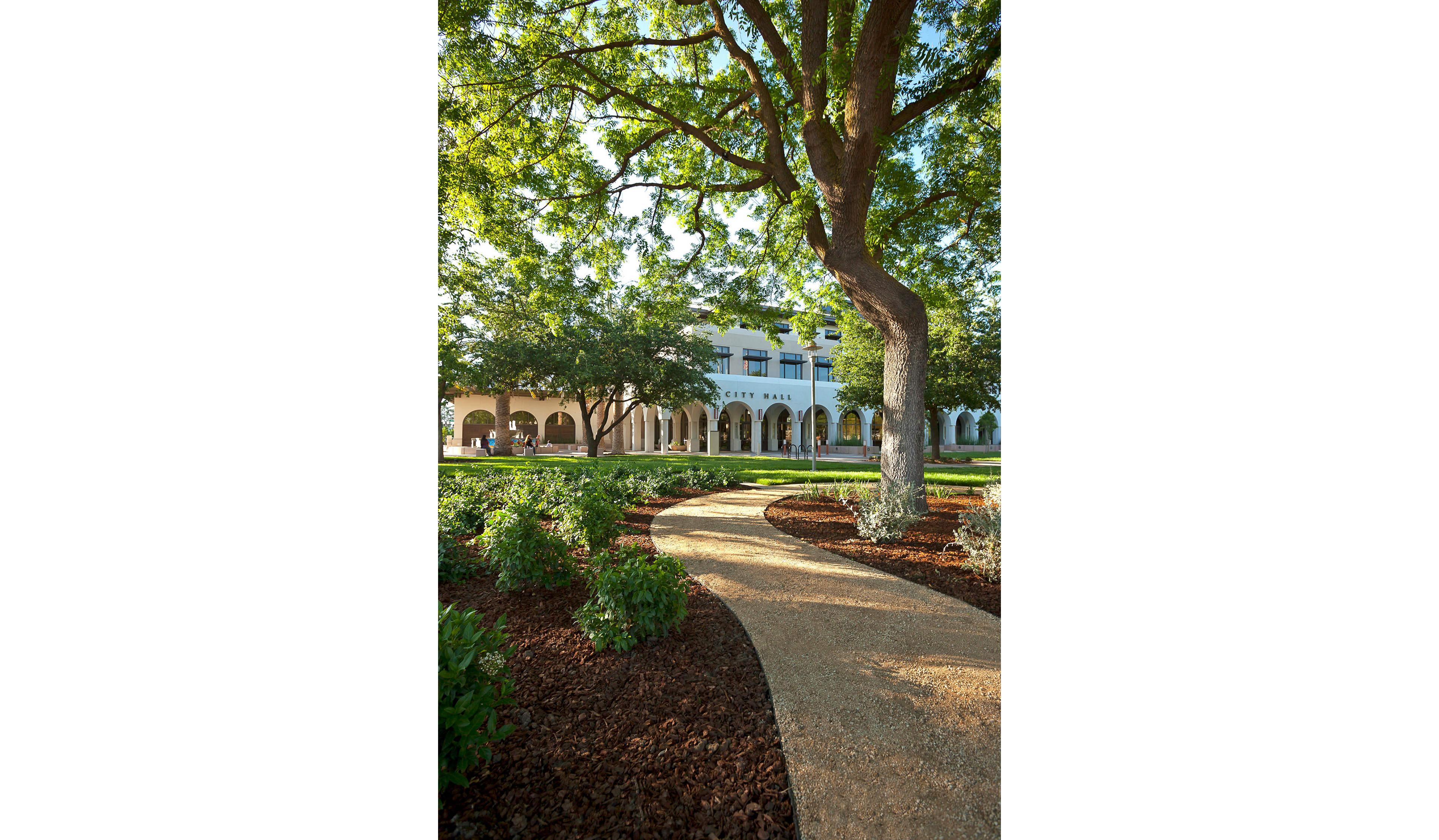 Brentwood Civic Center And Park4