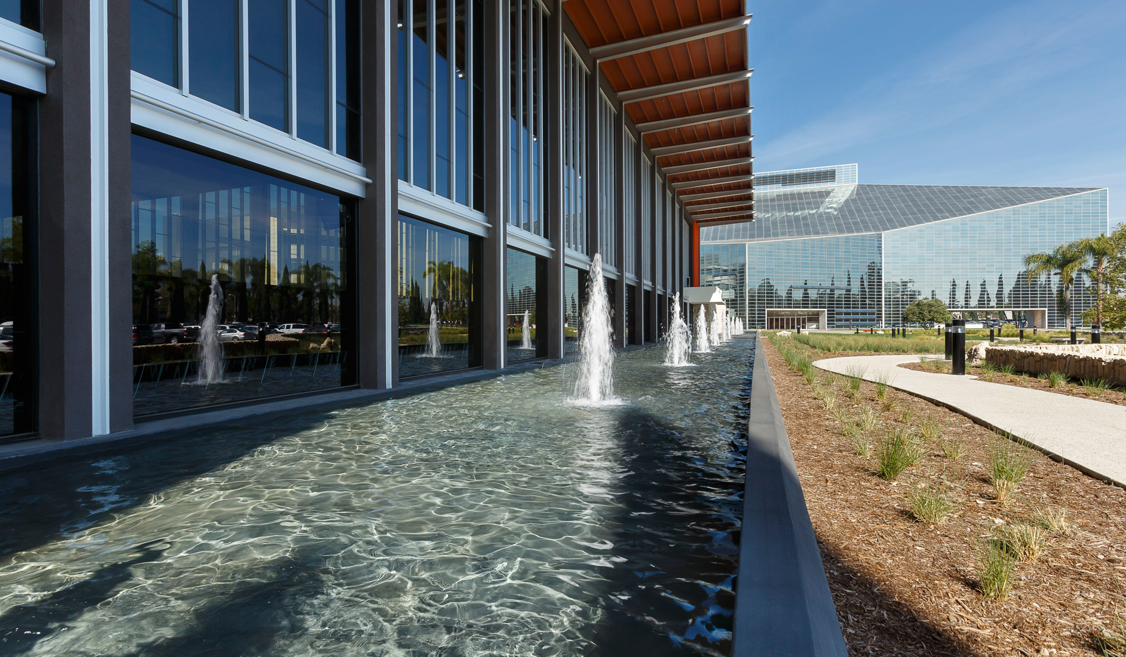 Christ Cathedral Arboretum3