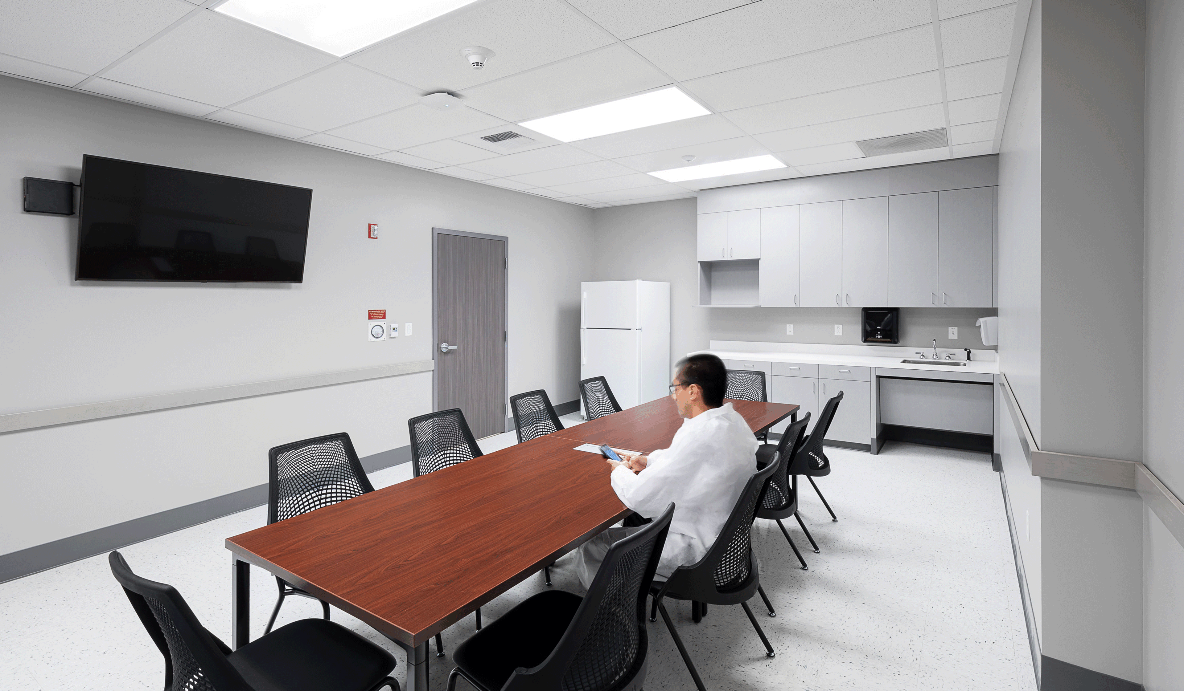 Centinela Pharmacy 2