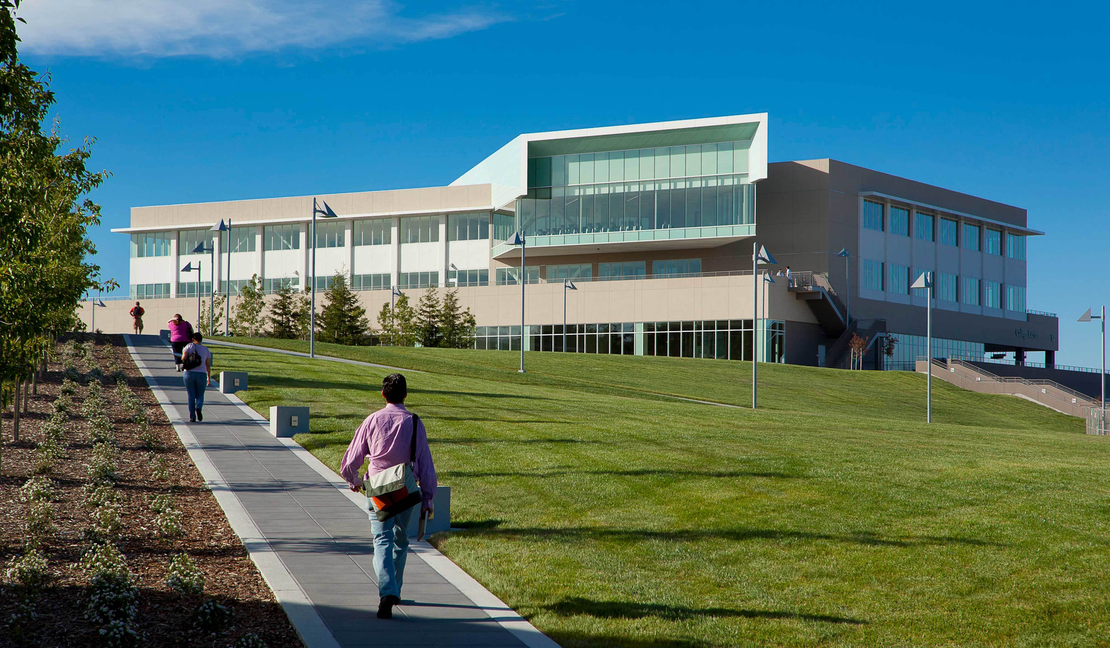 College Of San Mateo College Center2