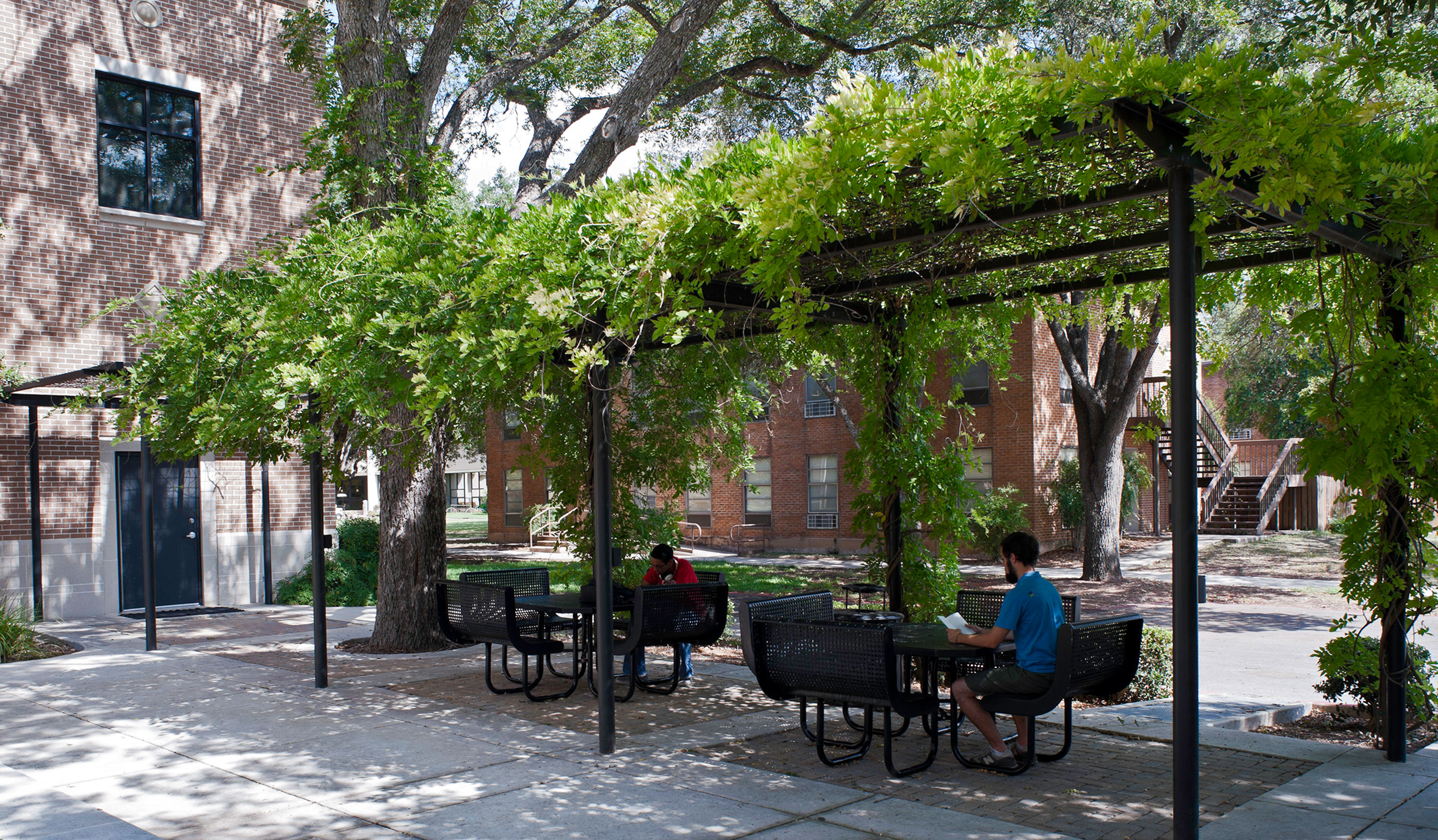 Texas Lutheran University Tschoepe Hall8