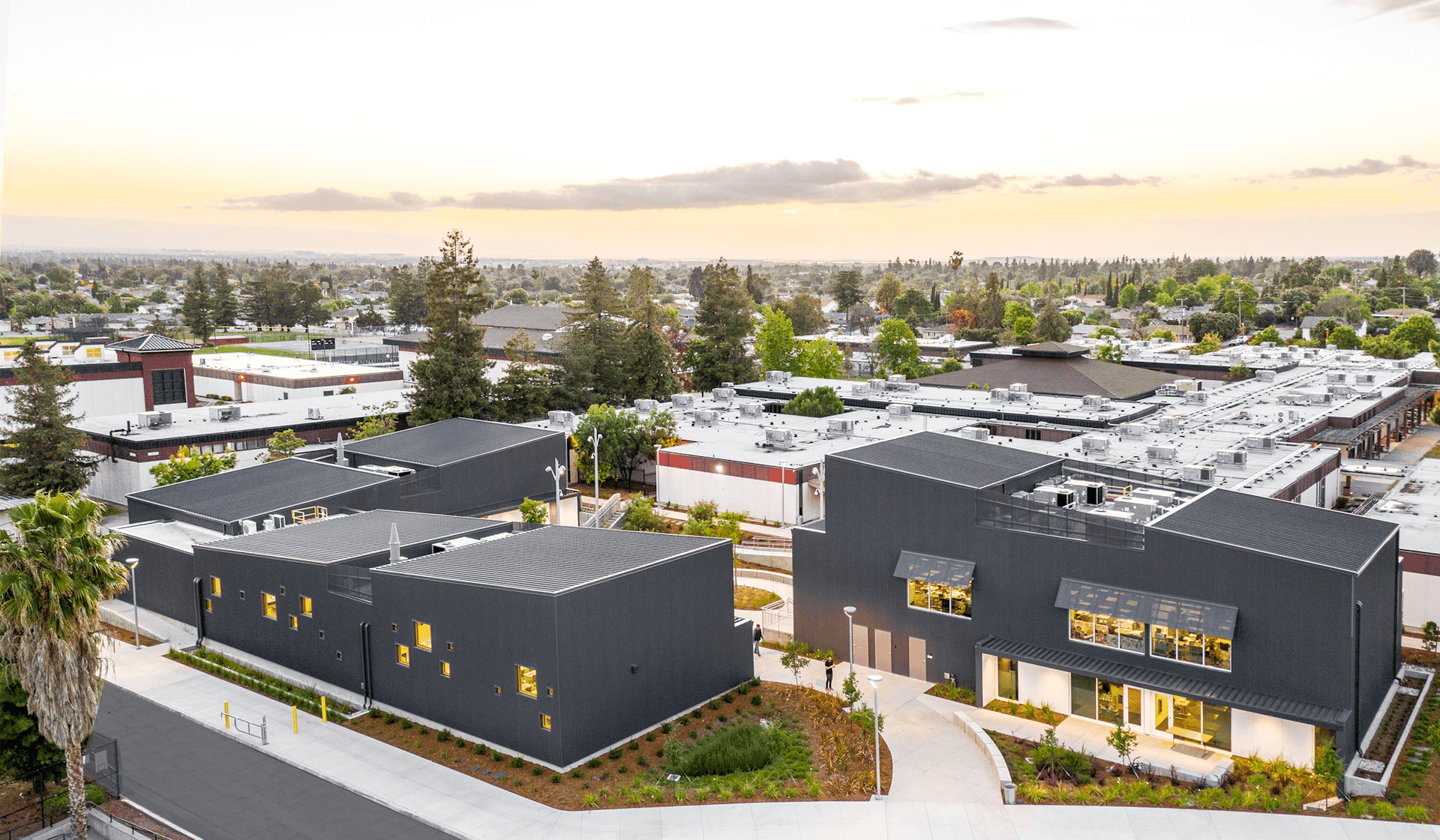 Piedmont Hills High School Science and Life Skills Complex - LPA