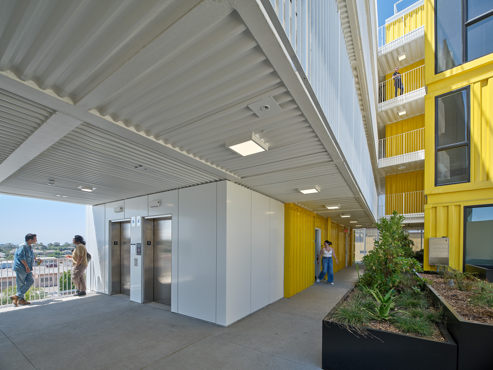 El Cerrito MH Photo By Bruce Damonte 18