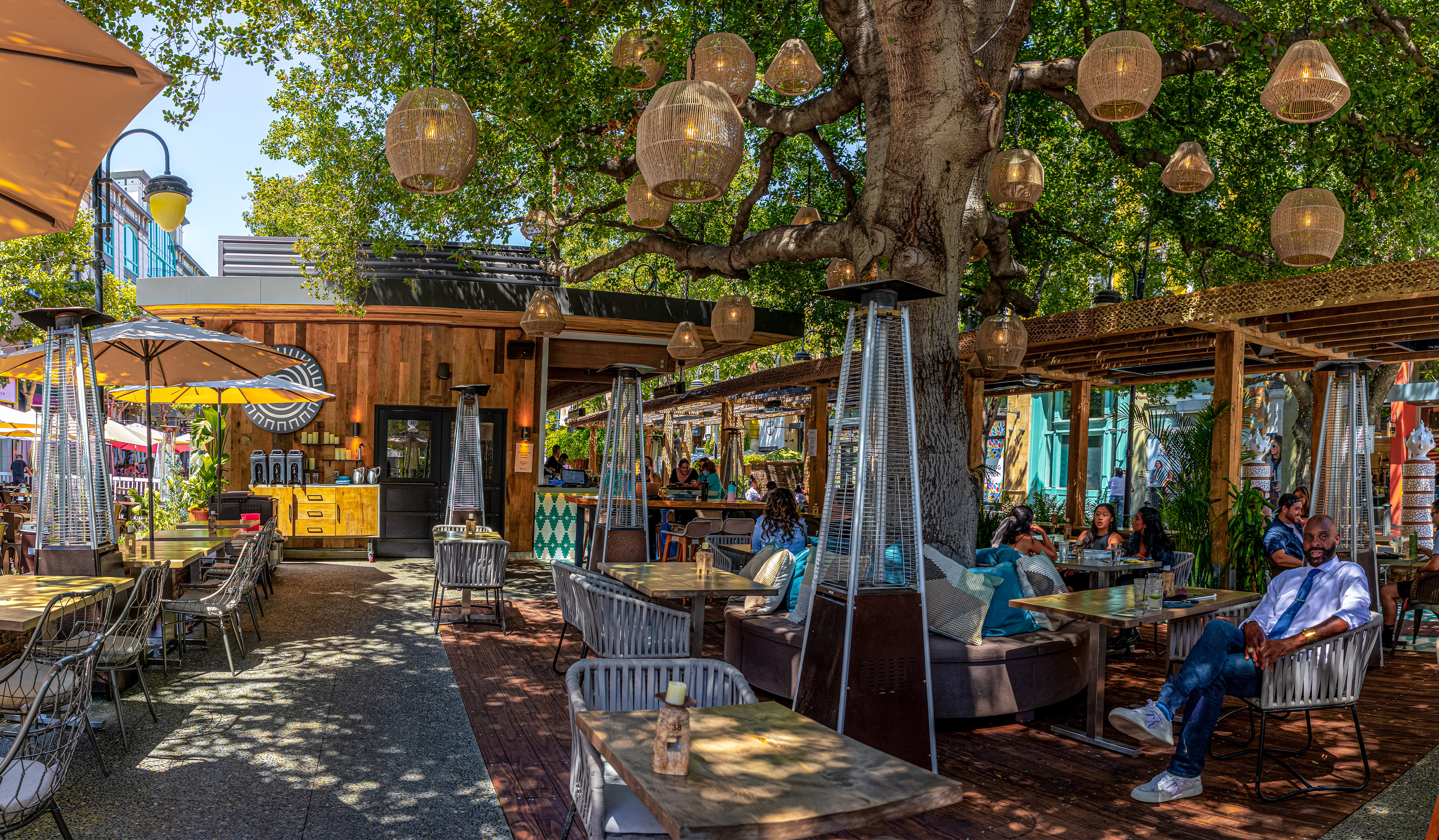 Santana Row Pavilion5