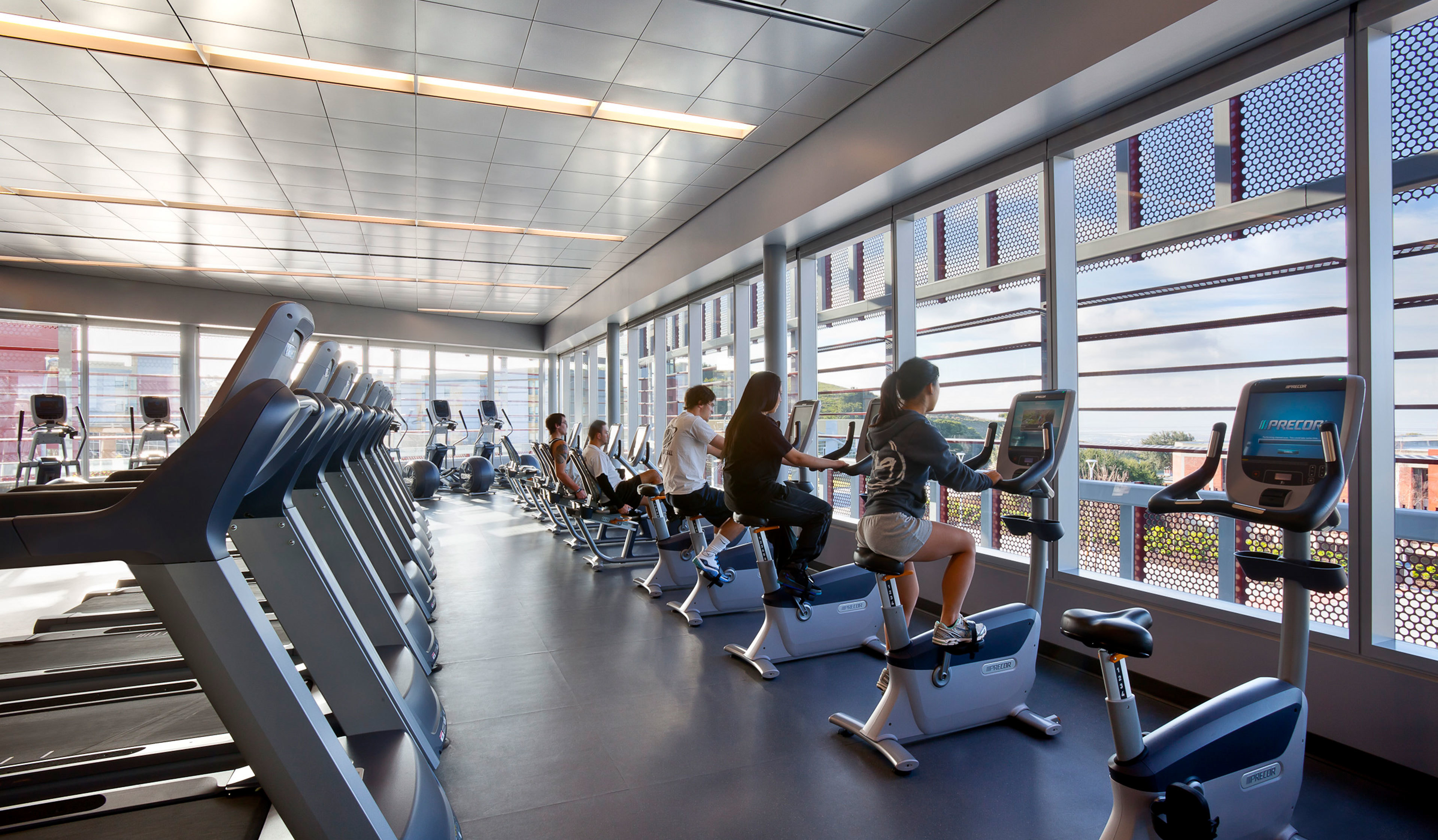 CSU East Bay Recreation and Wellness Center LPA